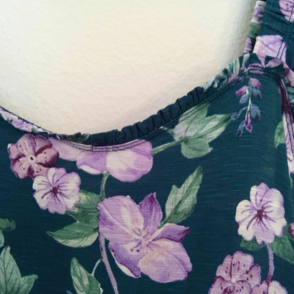 TORRID TOP - Picture 6 of 11